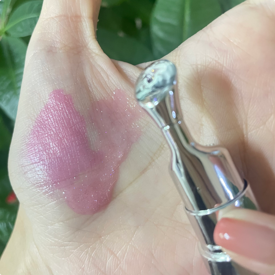 Wholesale Vegan Moisturizing Lip Plump Oil Private Label Enhancer Plumper Gloss Capsicum Frutescens Lip Plumper Oil