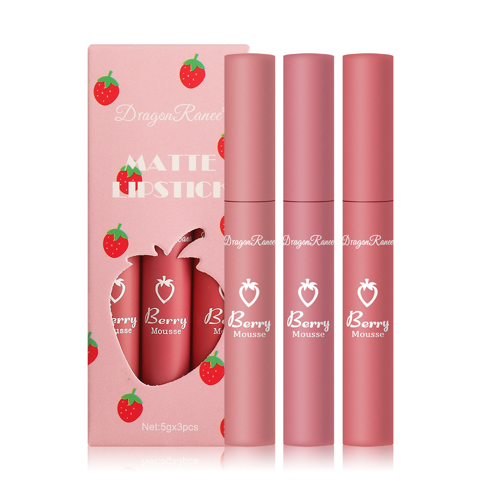 Cute Lipstick Kit 3 Piece High Pigment Moisturizing Smooth Non Smudging Moisturizing Long Lasting Strawberry Matte Lipstick Set