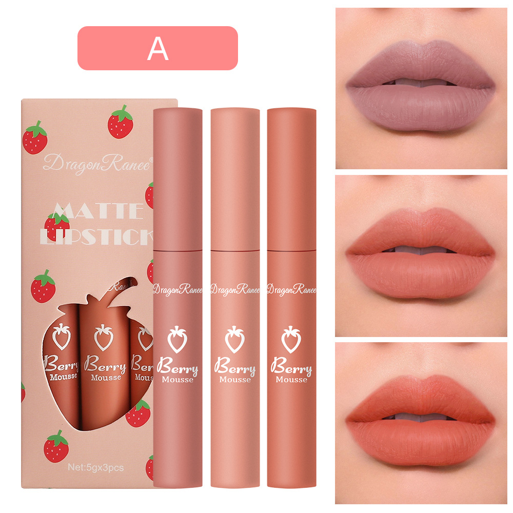 Cute Lipstick Kit 3 Piece High Pigment Moisturizing Smooth Non Smudging Moisturizing Long Lasting Strawberry Matte Lipstick Set