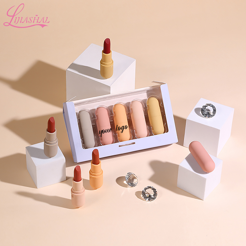 Solid lipstick