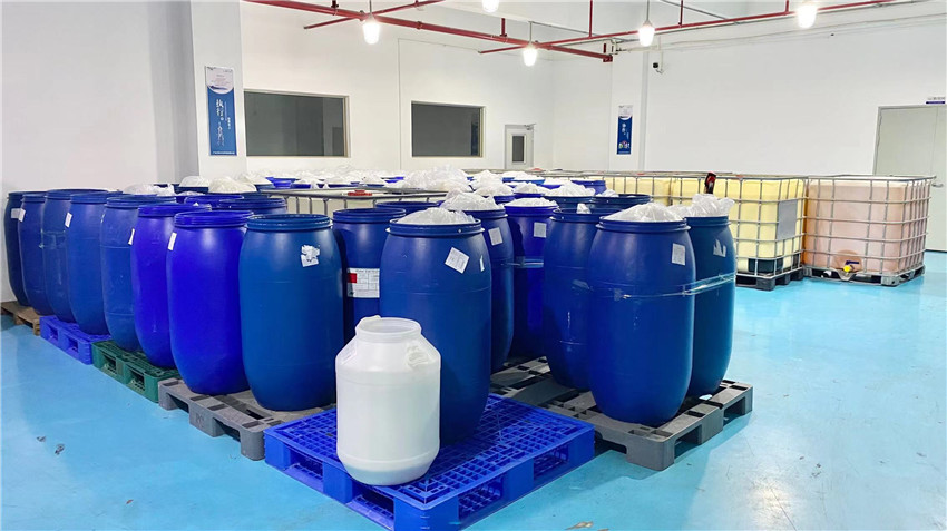 Premium raw materials preparation for wax and liquid cosmetics production at Jenae Beauty