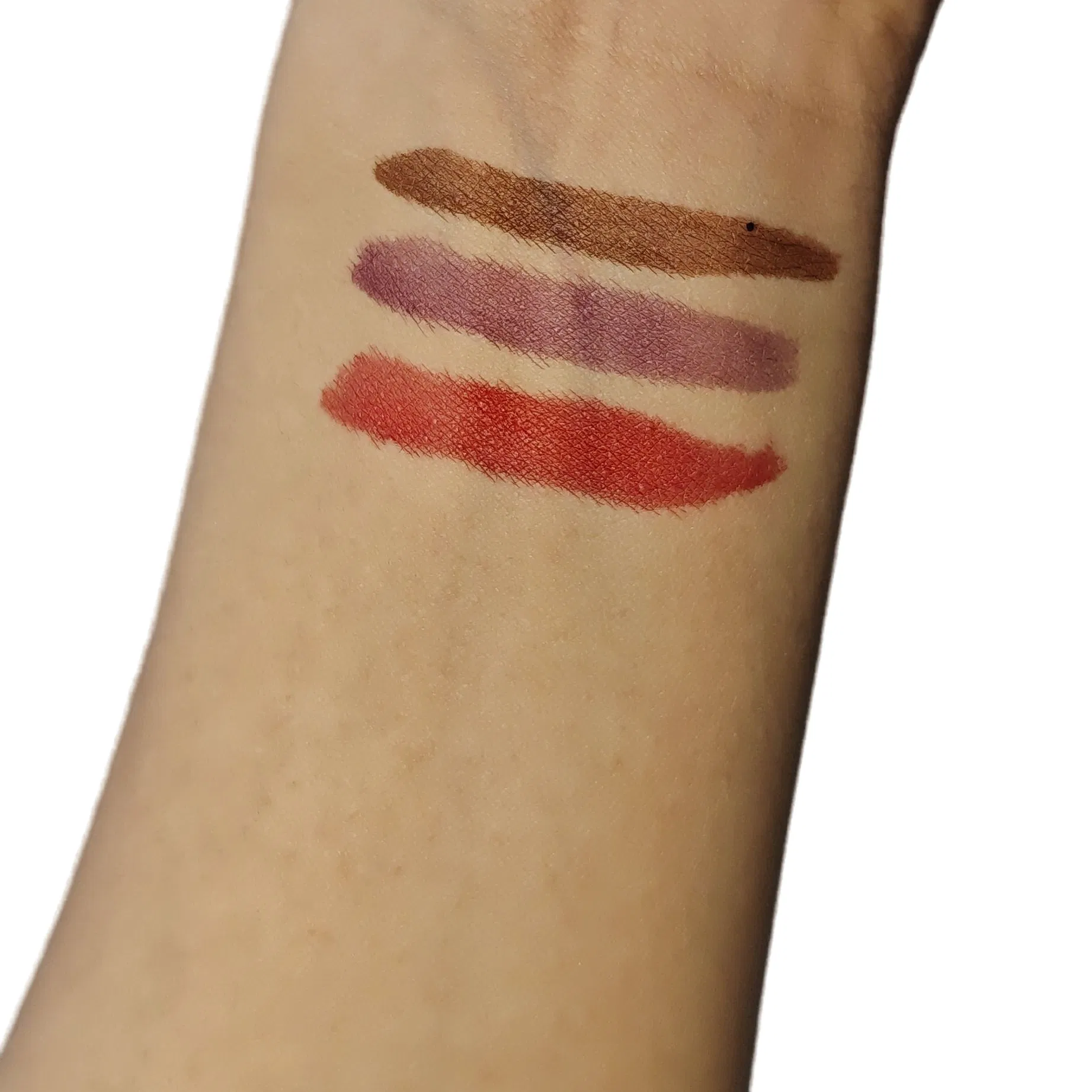 All-Day Wear Lip Liner for Long-Lasting Glossy Finish