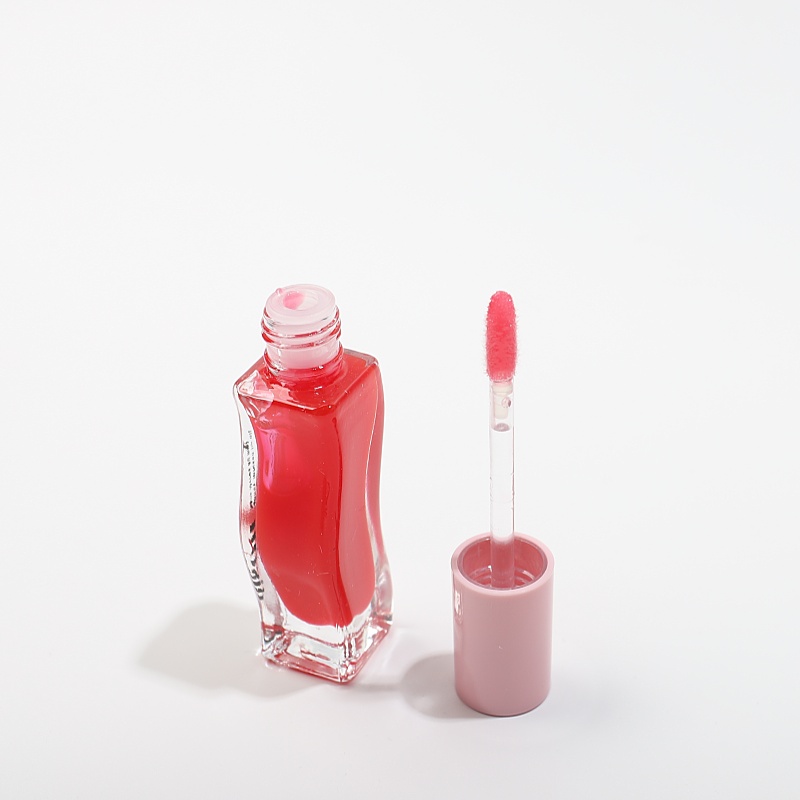 Lip Oil Variation 3