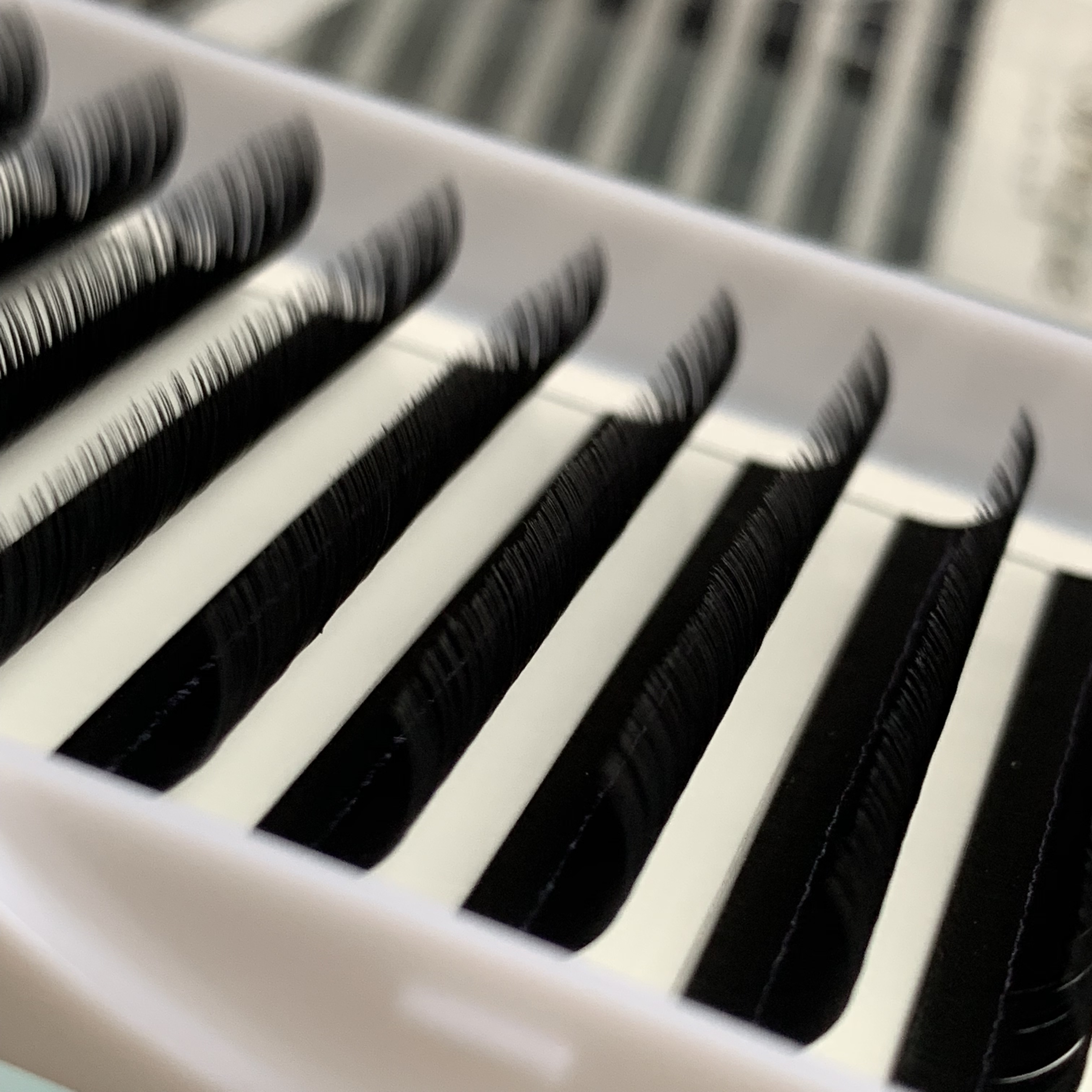 False Eyelashes Wholesale Individual Eyelash Extensions 0.03 0.05 0.07 Korean Pbt Fiber Lashes