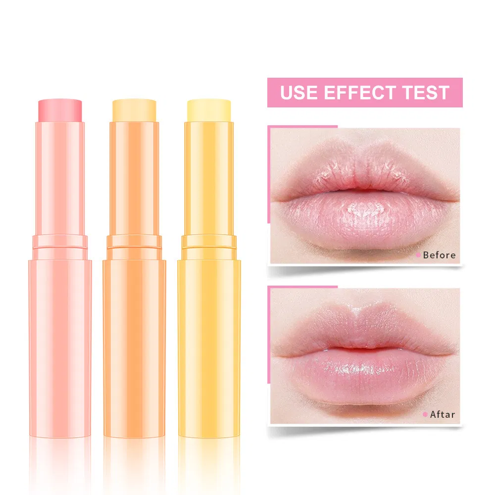 Nourishing Organic Strawberry Flavor Moisturizing Lip Balm for Daily Use