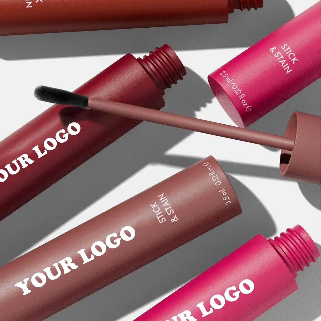 Lip Liner Detail 1