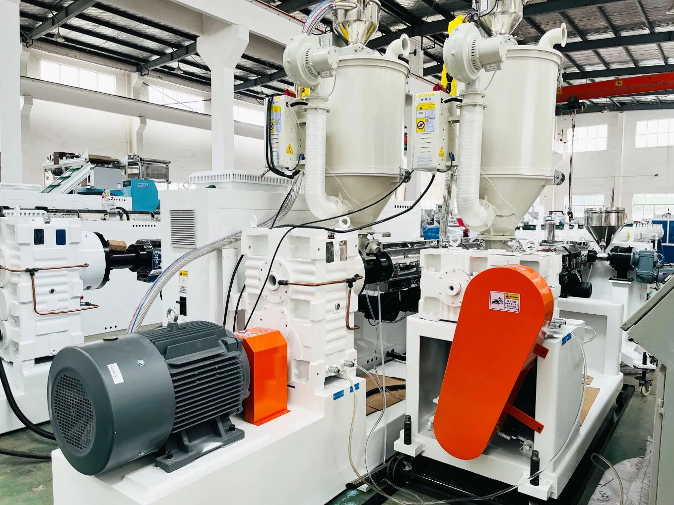 Single Screw Extruder PE HDPE LDPE Plastic Water Gas Oil Supply Pipe Tube PVC PPR Pipe Making Machine/ Extrusion Line