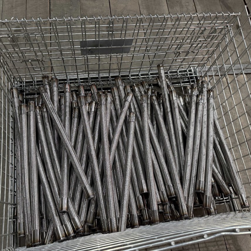 Comflex SS304 Stainless Steel Corrugated Flexible Metal Hose with Wire Braided for Industrial Pipeline