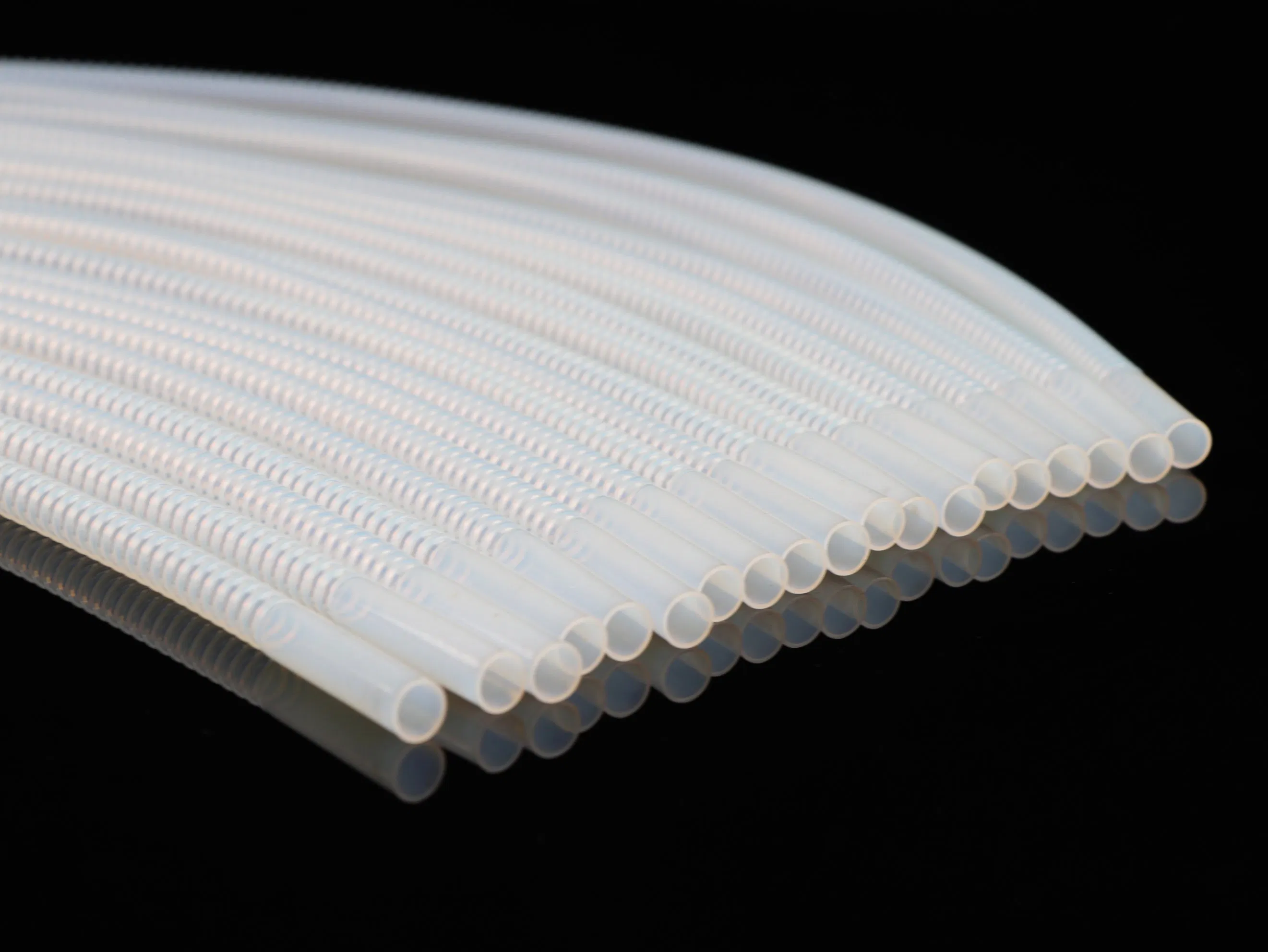 PCB Industrial Cooling System PTFE Material with Smooth Cuff Hose Size Customization