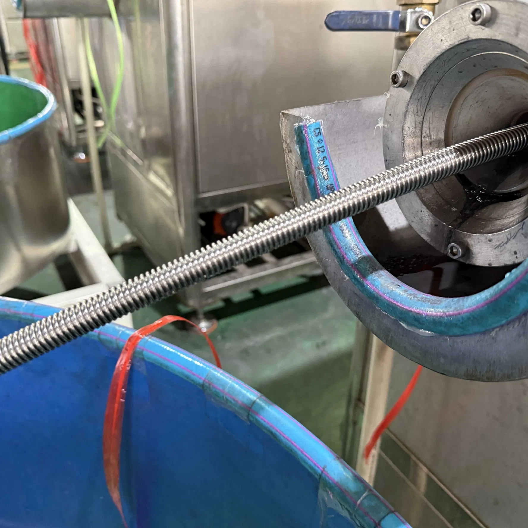 Comflex SS304 Stainless Steel Corrugated Flexible Metal Hose with Wire Braided for Industrial Pipeline