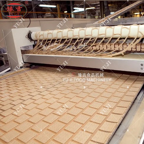 China Advanced Automatic Hard Biscuit Production Line Biscuit Making Machine