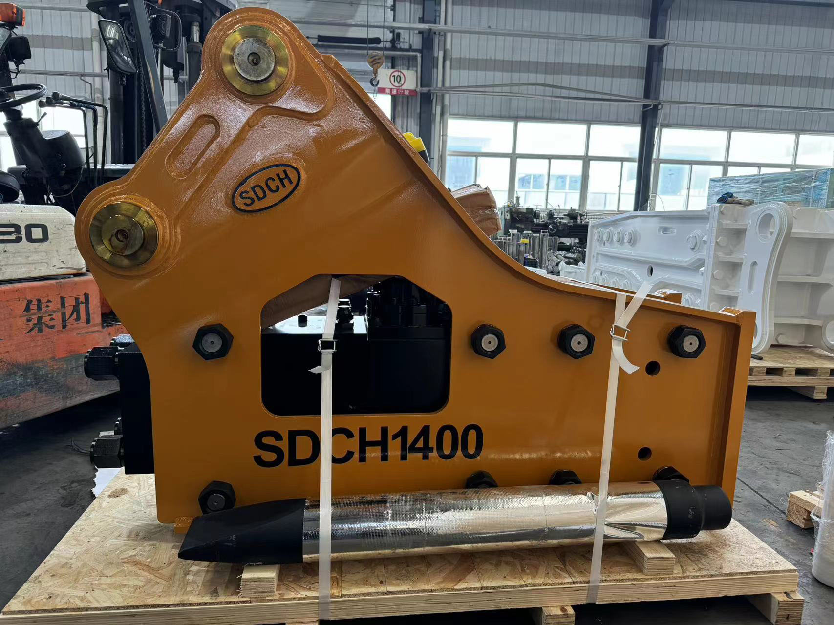Hydraulic Concrete Rock Breaker Demolition Hammer for Excavator Zx200 PC200-8 PC210-8
