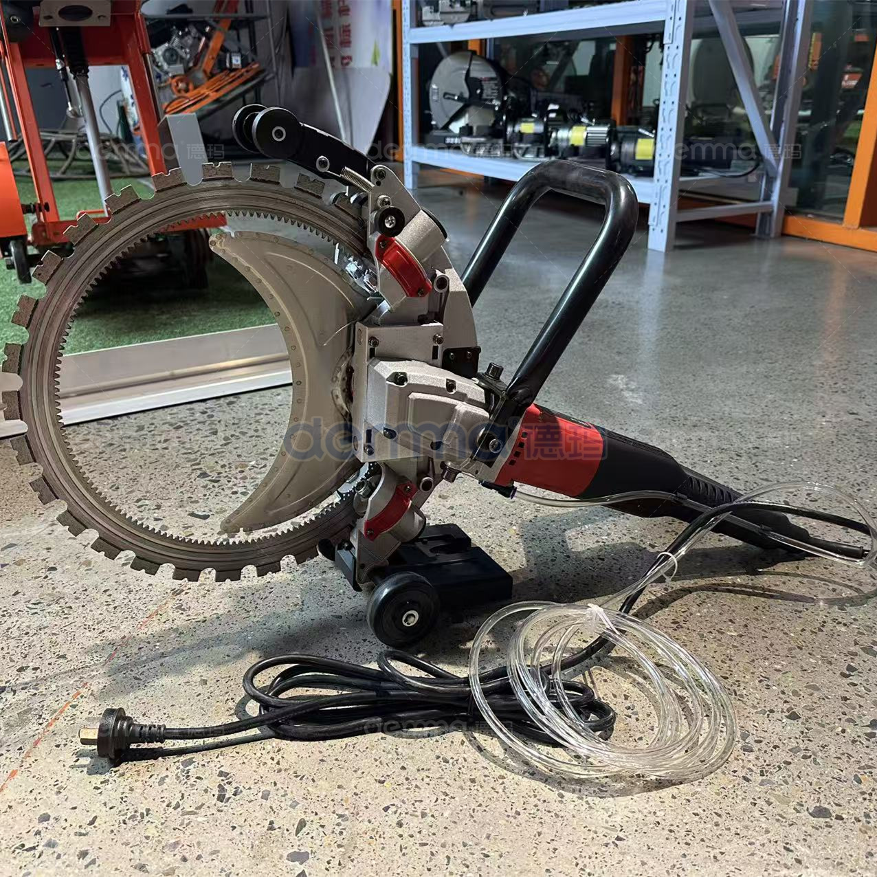 Easy To Carry Brushless Ring Saw Machine Concrete Wall Cutting Machine