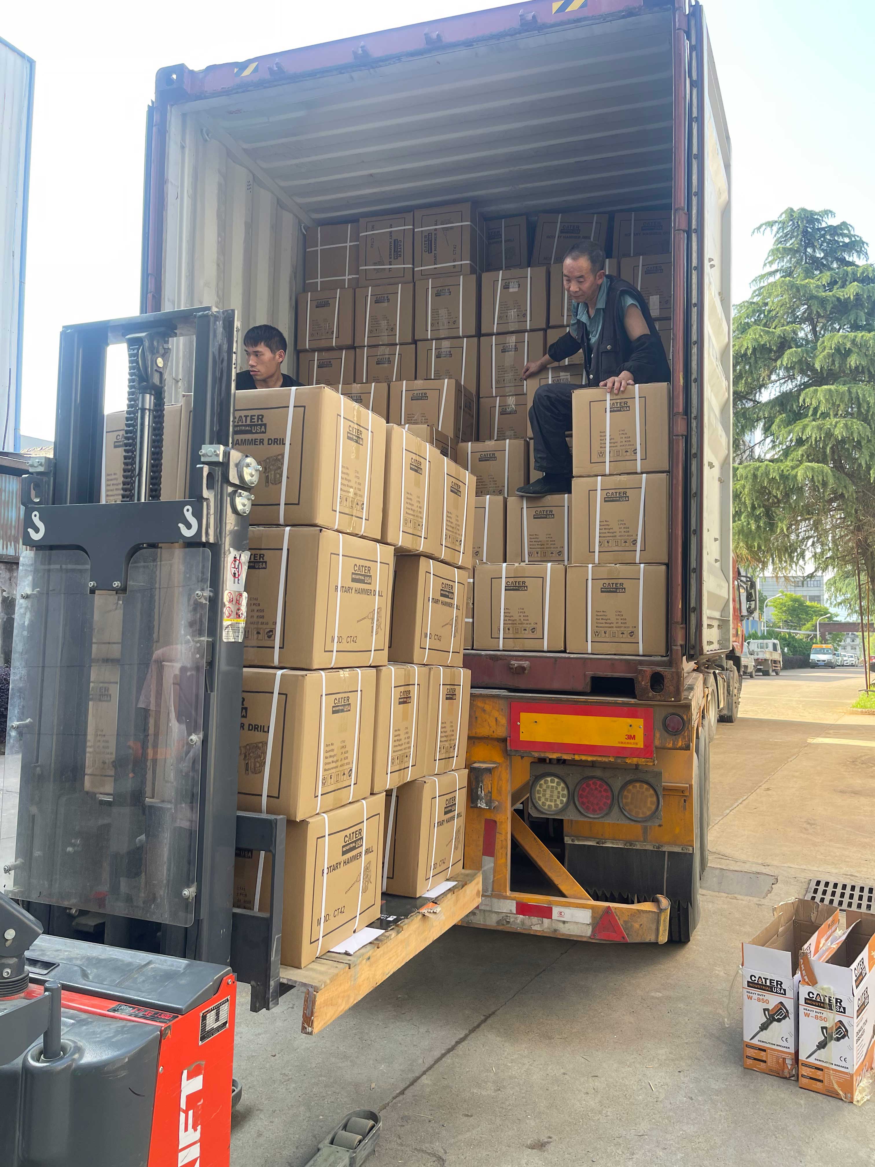 Packaging Loading 2