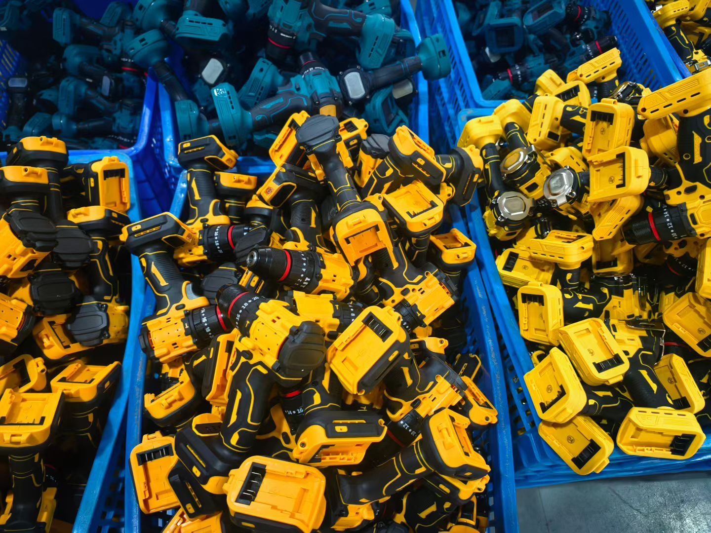Wholesale ODM Dewalts 18V Cordless Tools Power Drills Tool Set Kit 21v Cordless Drill Lithium Battery Power Tools Kit