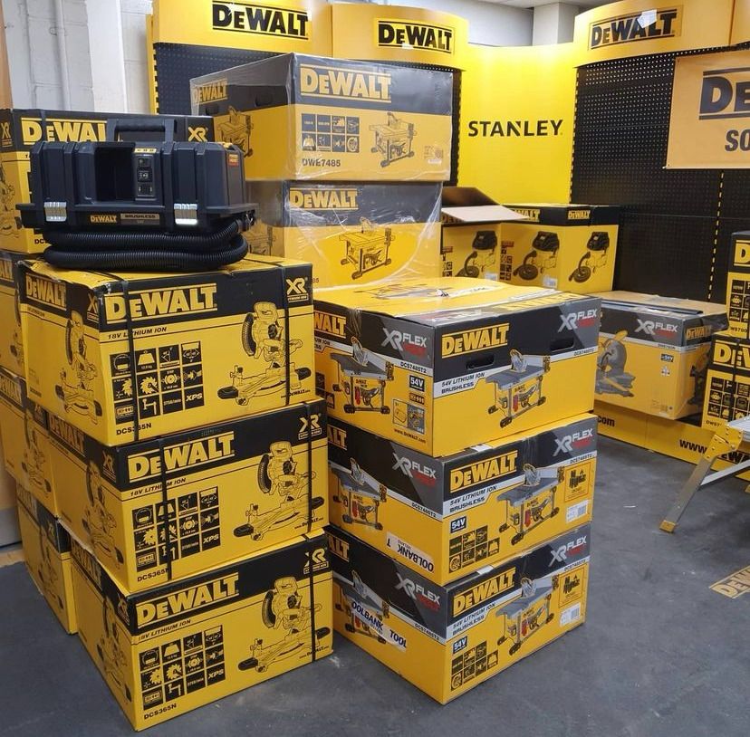 Ready to Ship 100% New Dewalts DCZ2096P2X2-XE 18V/54V 9.0Ah/5.0Ah FlexVolt XR Li-Ion Cordless 20pc Combo Kit Including Brushless