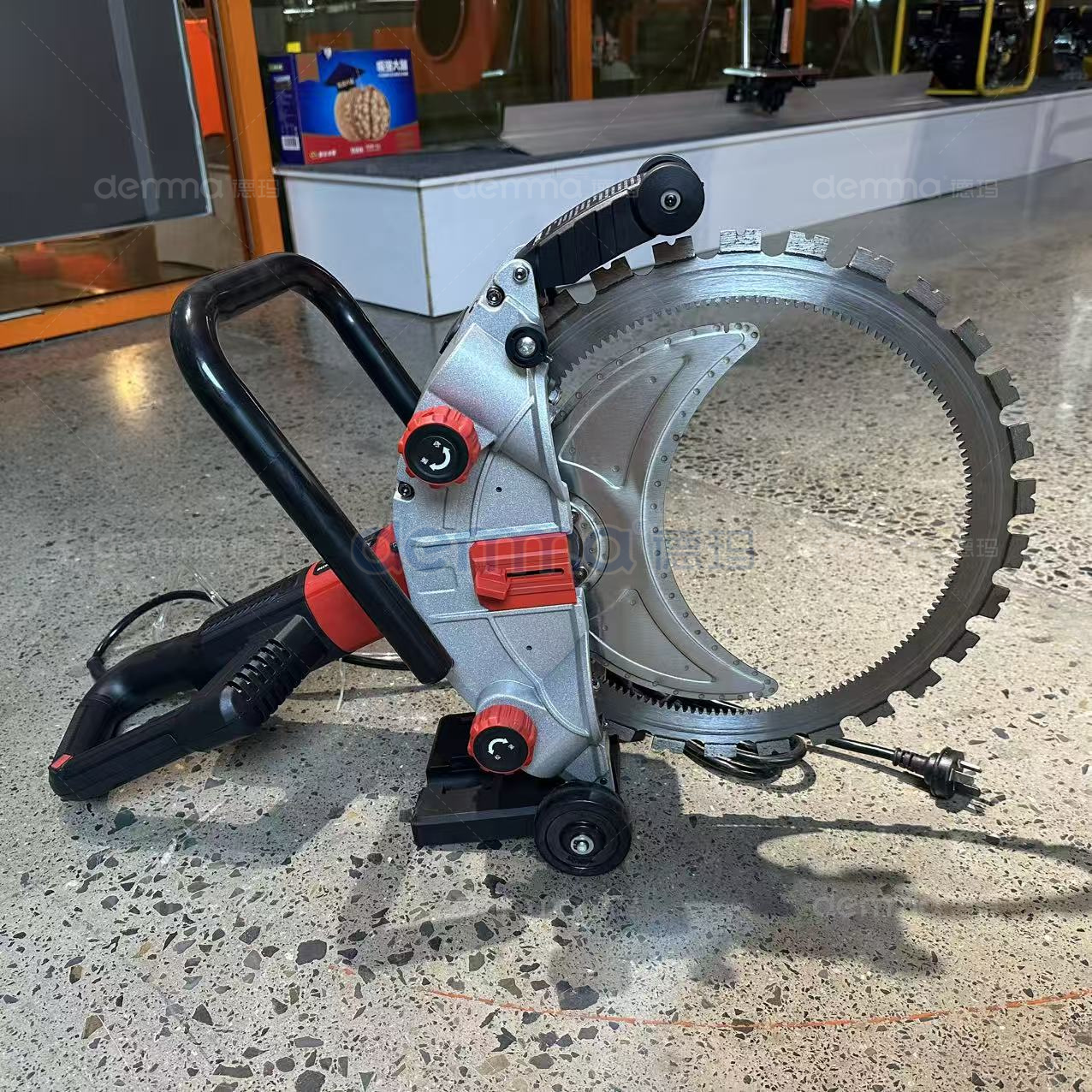 Easy To Carry Brushless Ring Saw Machine Concrete Wall Cutting Machine