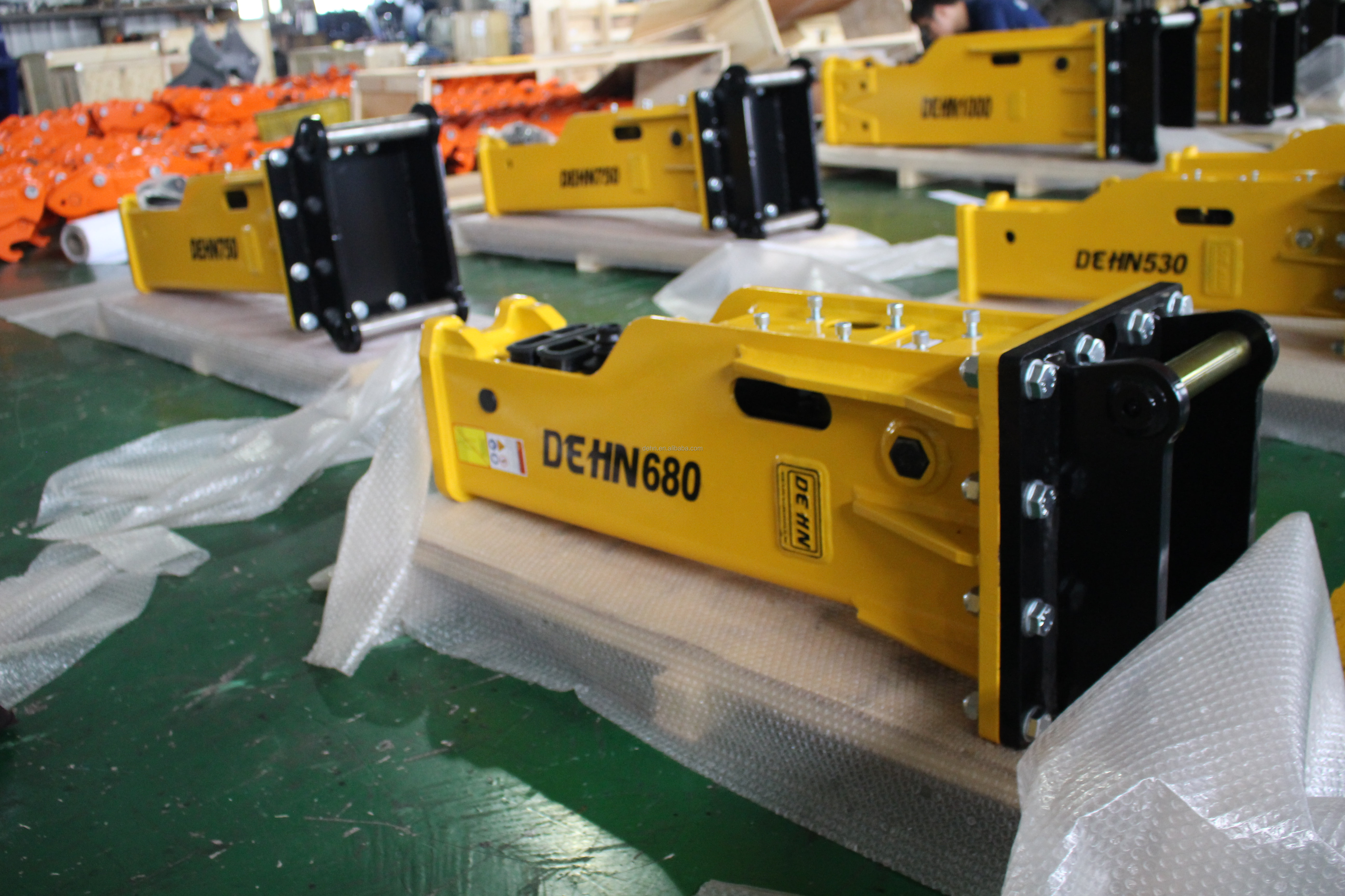 Hot Sale Silent Hydraulic Hammer Excavator Demolition Hammer Breaker for Construction Works