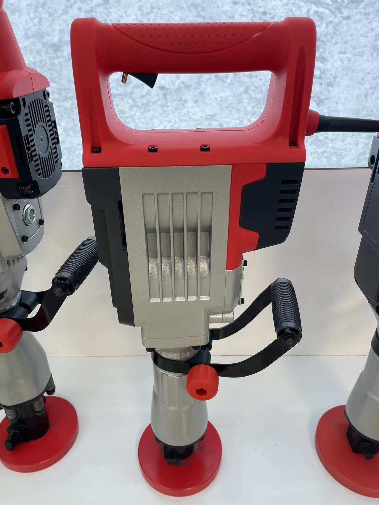 Tengka Hot Sell 2000W 220/240V Demolition Hammer Heavy Duty Power Demolition Drills