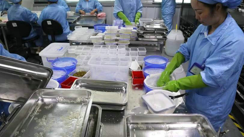 Contact lens softening and ultrasonic cleaning process quality manufacturing
