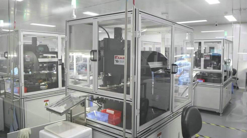 Advanced color printing machine for colored contact lens pattern production