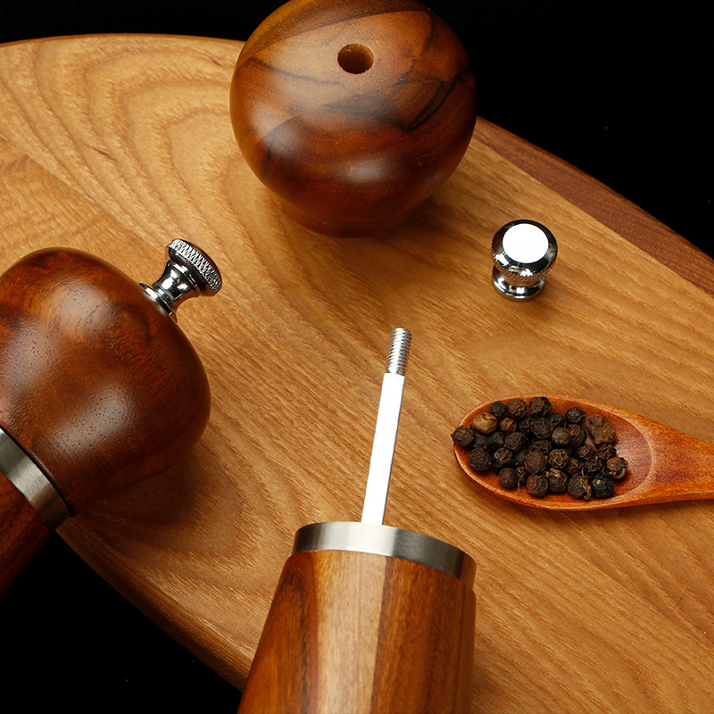 Grinder Set with Wood Stand