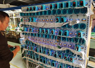 In-line production inspection during Blossom coffee grinder manufacturing