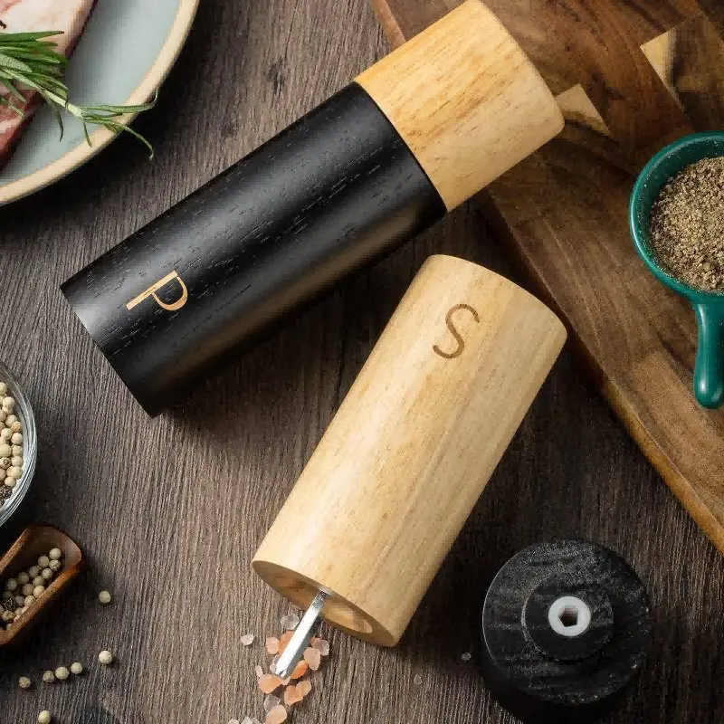 OEM Rotary Knob Manual Wooden Retro Creative Black Kitchen Grinder Set Suppliers, Supplier