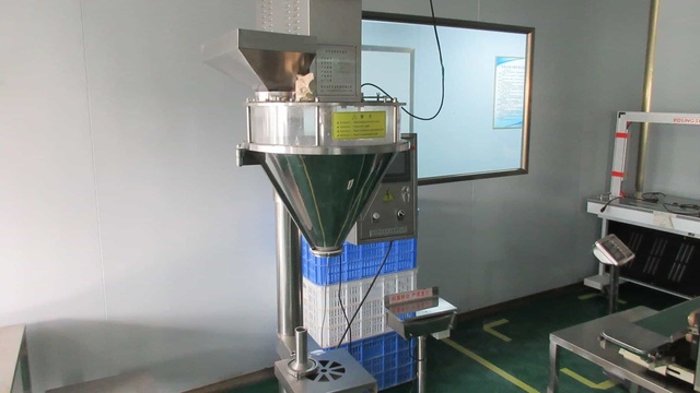 GMP-certified herbal extract manufacturing and cleanroom production at Bluidge Biology