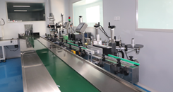 Fully automatic labeling machine