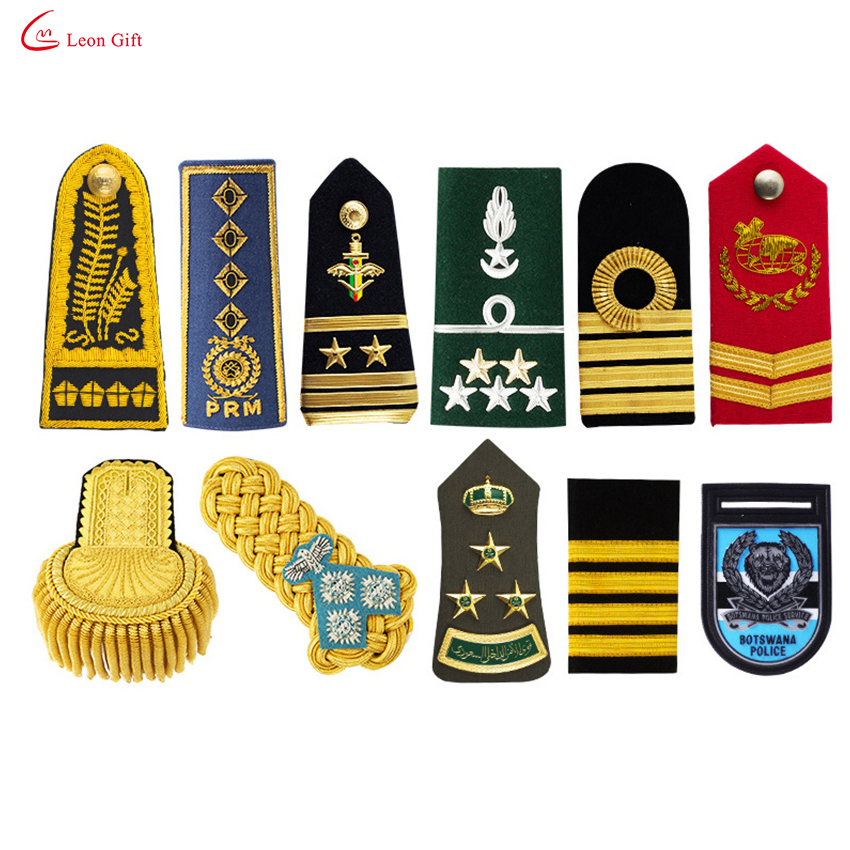 Factory Custom Logo Silk Material Honors Embroidered Uniform Shoulder Rank