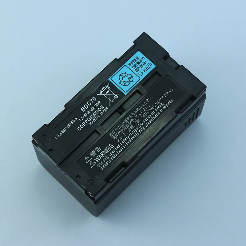 BDC70 Battery Detail 2