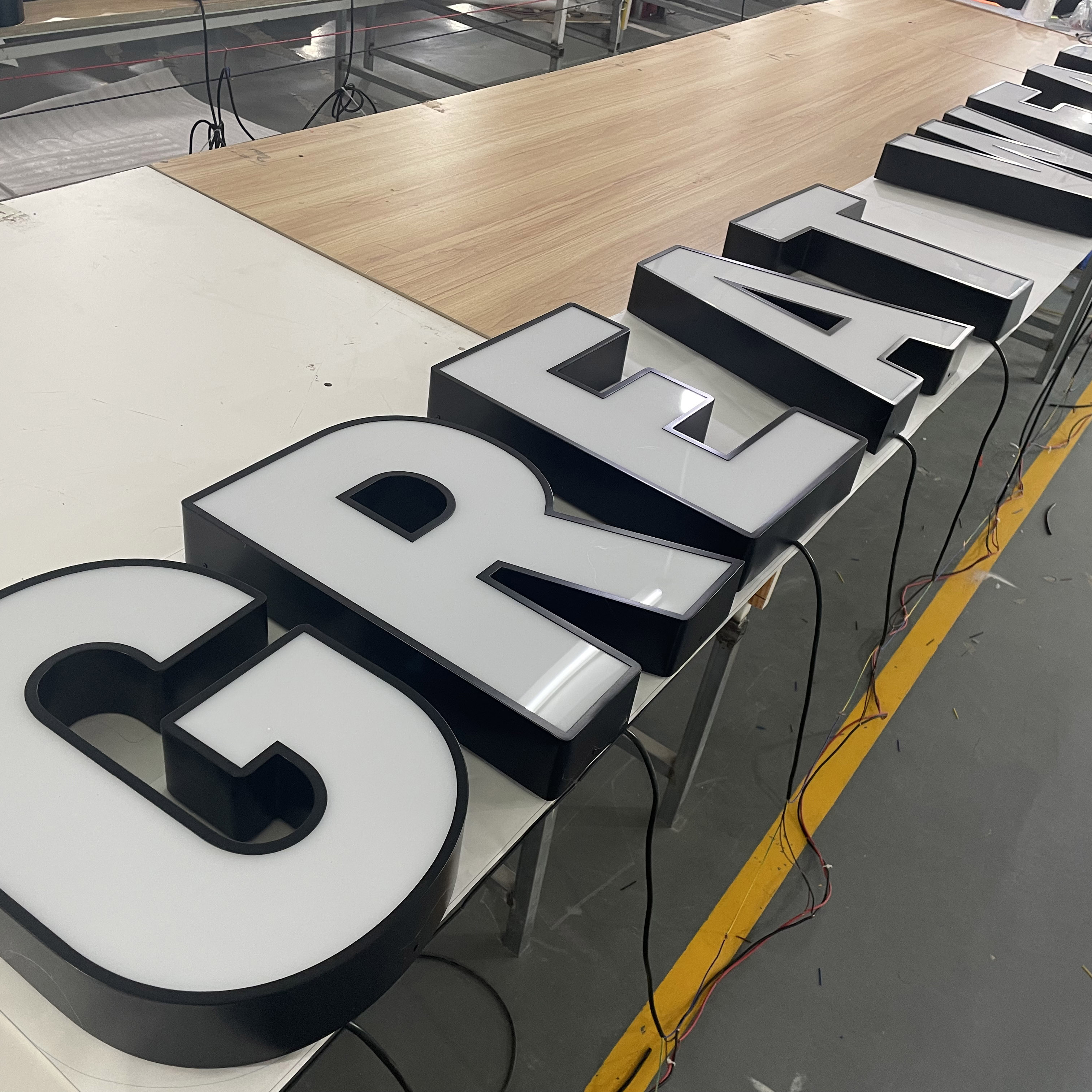 Front Lighting RGB 3d Letter Sign Custom Logo Outdoor Business Shop Channel Sign Led Sign Custom 3d Bright Light Letter Sign