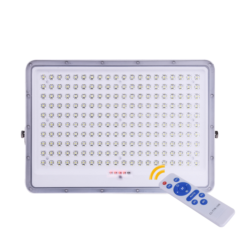 IP66 Waterproof Dusk to Dawn IP67 2 Years Warranty Waterproof Dusk to Dawn Solar Floodlight 200W Projector Reflector