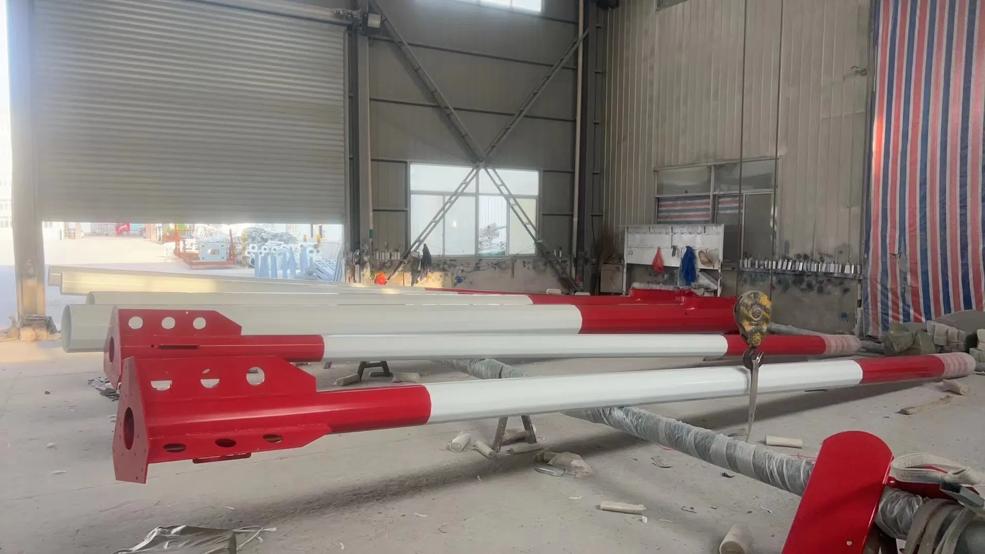 Eastar High Mast Lighting System with Efficient LED Flood Light