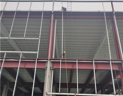 Durable Prefab Steel Storage Solutions for Ventilation and Lighting Needs