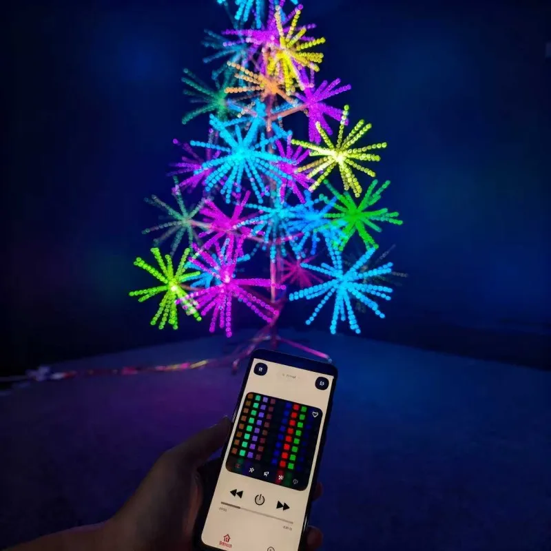 Outdoor LED Christmas Decoration 12V RGB Fireworks Tree Motif Landscape Lighting for Street