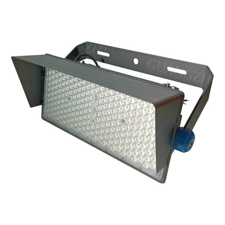 Anti Glare High Mast Floodlight Football Strong Body Reflector 1500W 2000W IP67 1000W LED Stadium Light for Badminton Golf Field