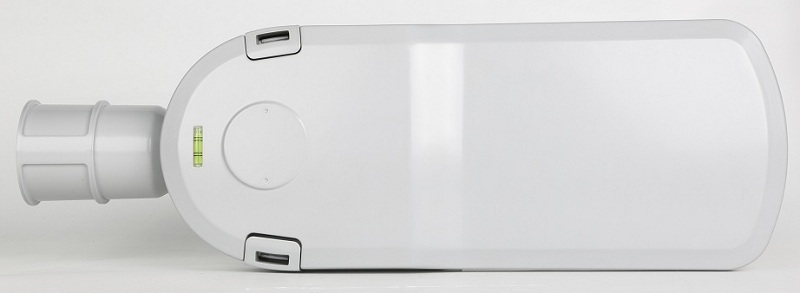 Self-cleaning smooth back design
