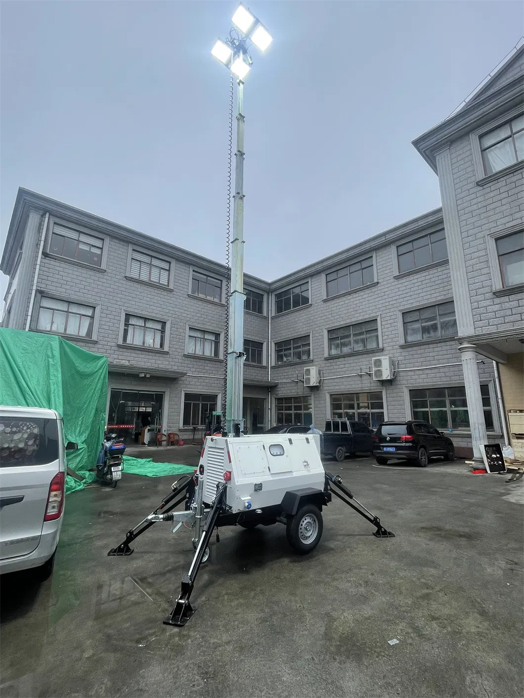 Mobile Light Tower