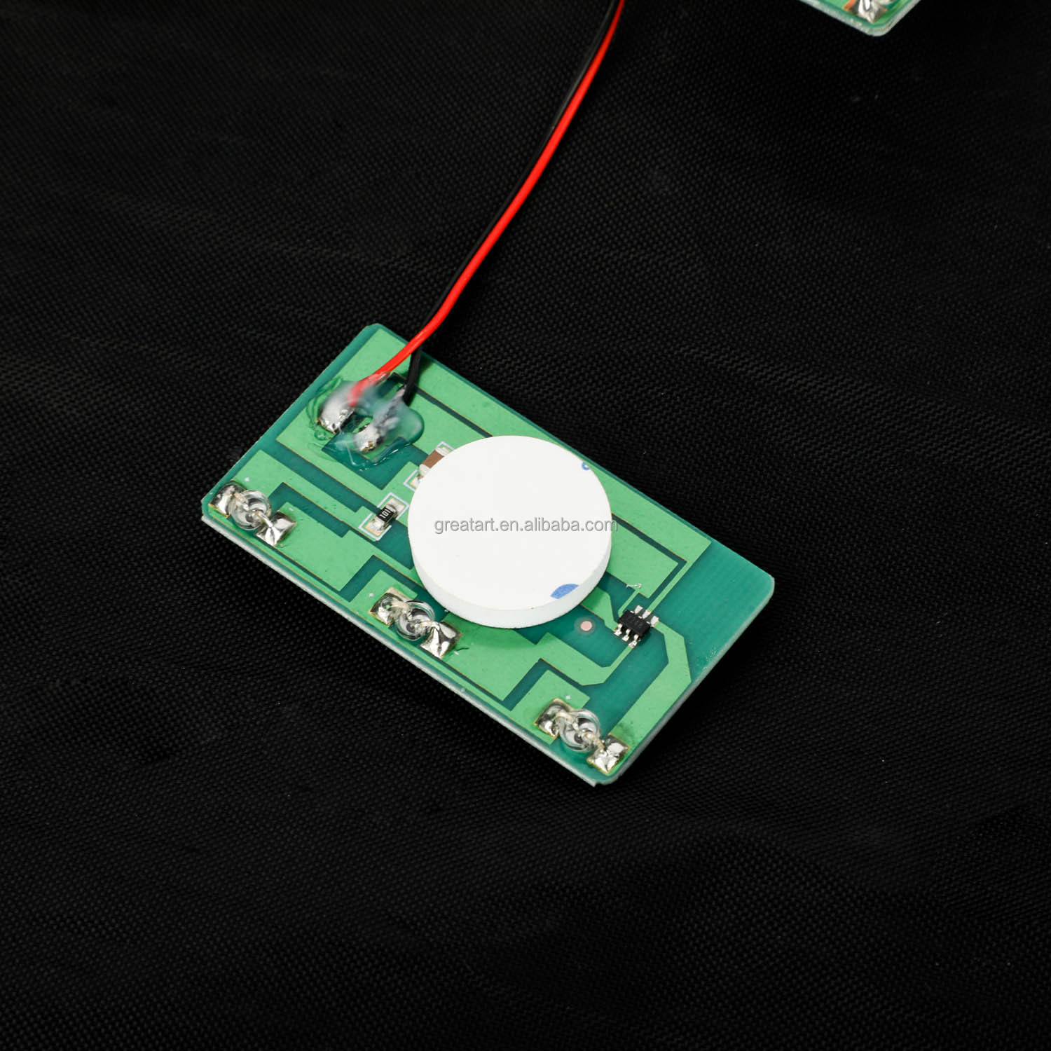 Solar LED Battery Powered POS Lights Efficient Lighting Products Three Mini Led Light For Display With Solar