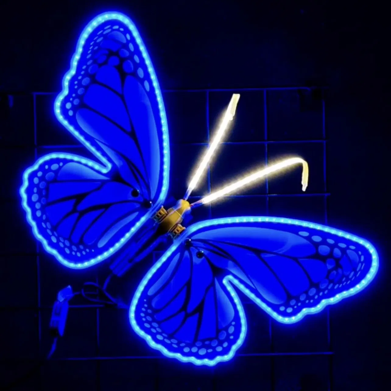 LED Butterfly 3D Outdoor Christmas Decorations IP65 Landscape Lighting Insect Lamps