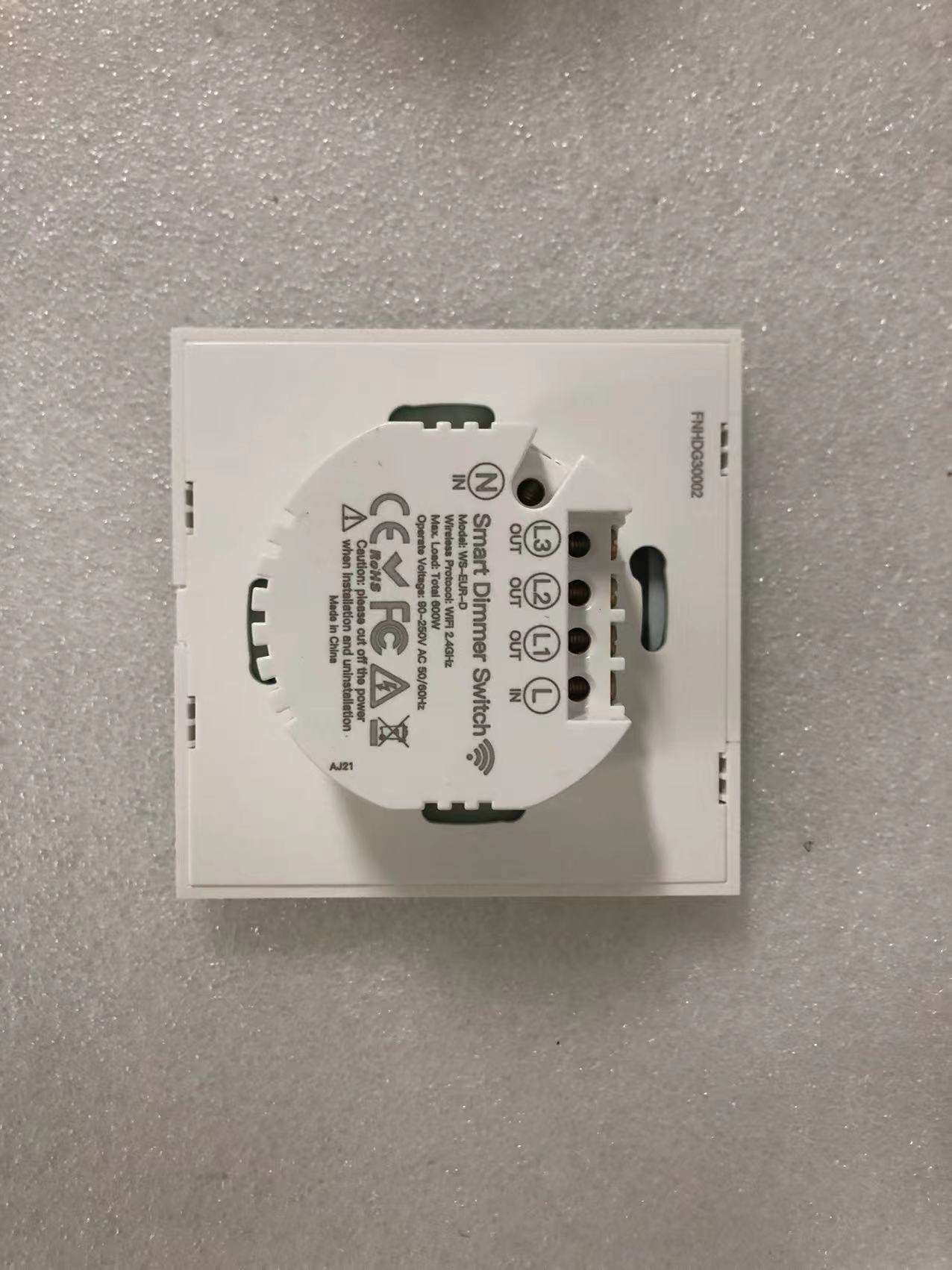 Smart Switch Detail 2