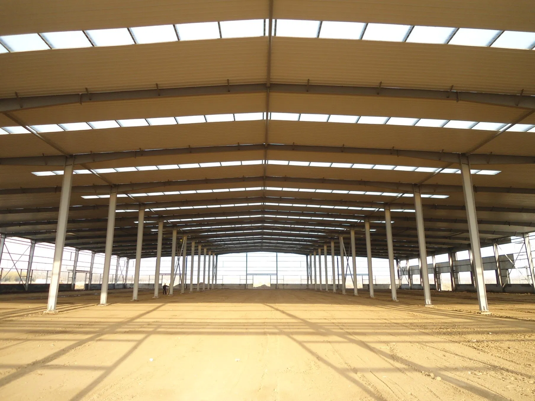 Durable Metal Workshop Solutions for Easy Transport and Safety