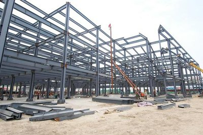 Durable Prefab Steel Storage Solutions for Ventilation and Lighting Needs