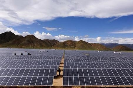 Efficient Renewable Power Management Solar System 100kw 200kw Sustainable Energy Backup Solar System