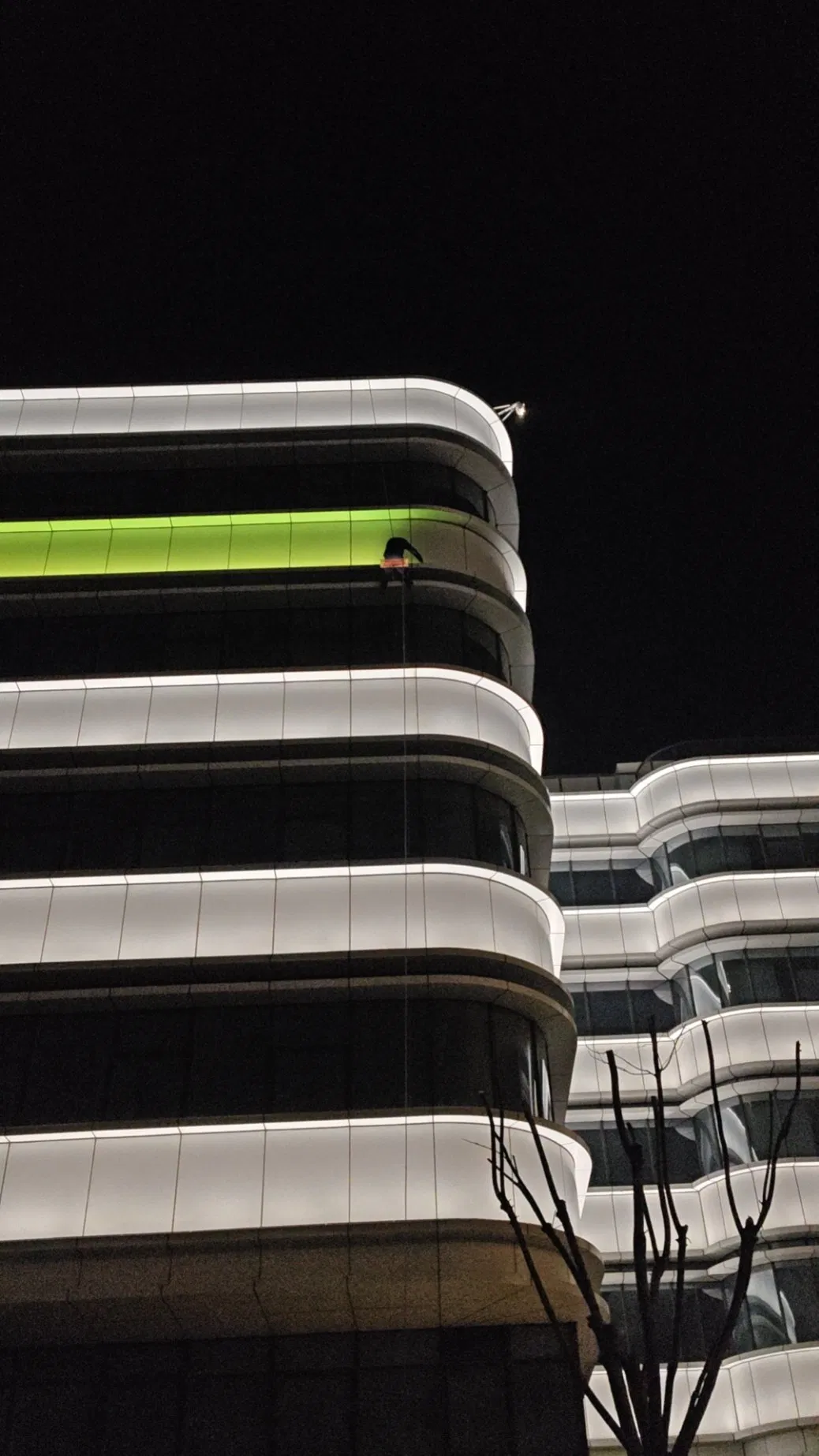 Sustainable LED Wall Wash Lighting System for Modern Architecture