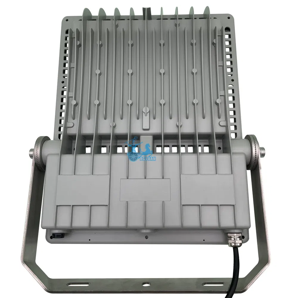 Industrial Stainless Steel Marine LED Floodlight for Offshore Port Shipyard Coastal Facility and Fish Farm Lighting with Wide Voltage Input