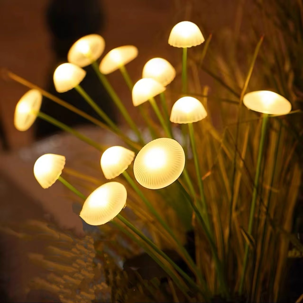 Modern LED Solar Mushroom Outdoor Lawn Ground Light IP65 Waterproof Plug-In For Garden Landscape Design &amp; Home Holiday Lighting
