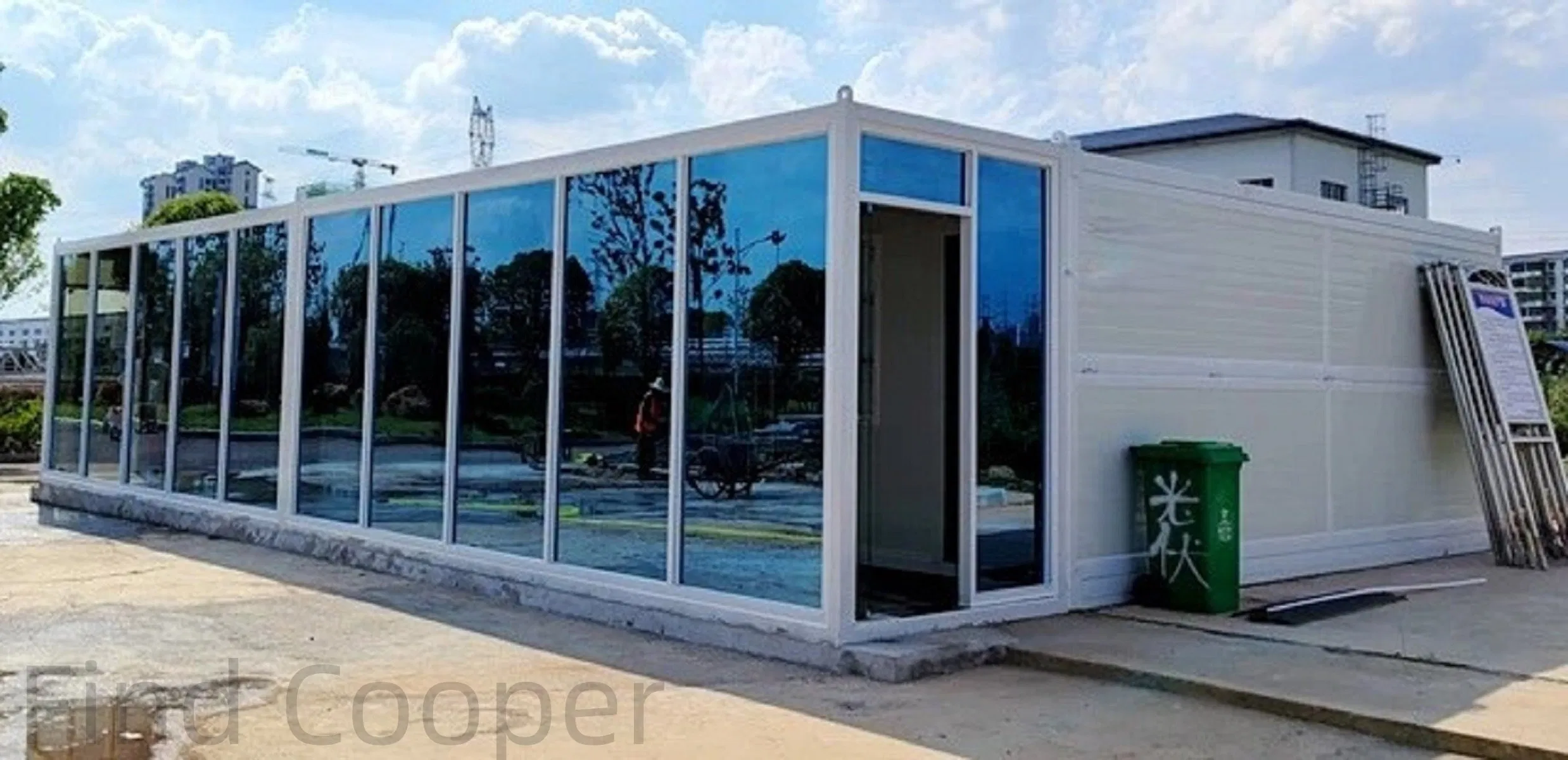 Painel Sanduíche EPS Resistente ao Fogo 2.0-3.0 mm Estrutura de Aço Casa Contêiner Dobrável Combinada para Exterior Casa Contêiner Prefabricada de Múltiplos Andares Casas Tiny Prefabricadas